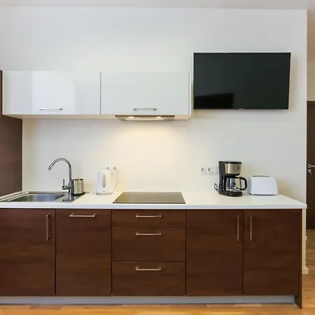 - Rubin Ii Apartament