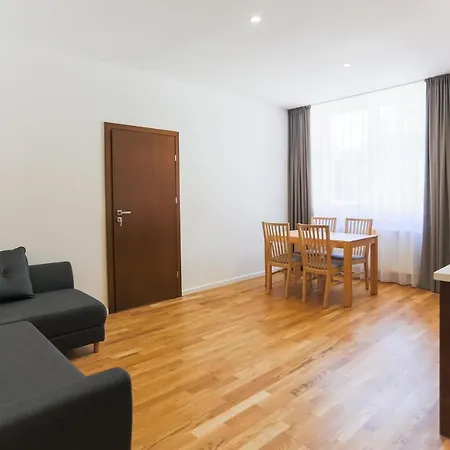 - Rubin Ii Apartament