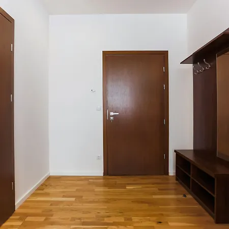 公寓 - Rubin Ii 斯维诺乌伊希切